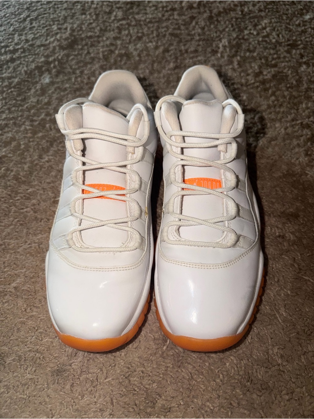 Jordan 11 Retro Low Citrus size 7Y